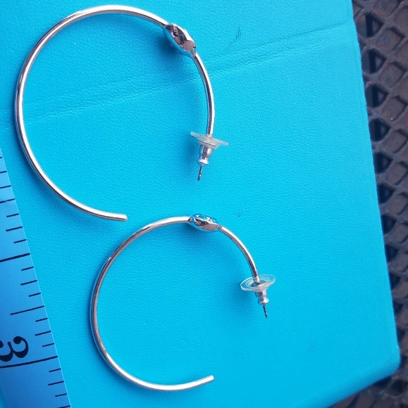 Swarovski earrings - Picture 5 of 8